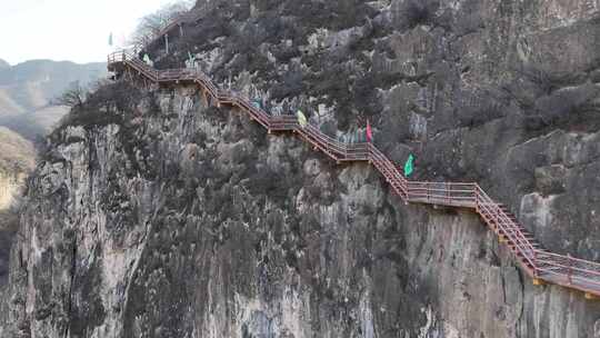 航拍 航拍忽忽水景区天梯 玻璃栈道