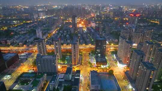 城市市区夜晚夜景车流航拍延时素材