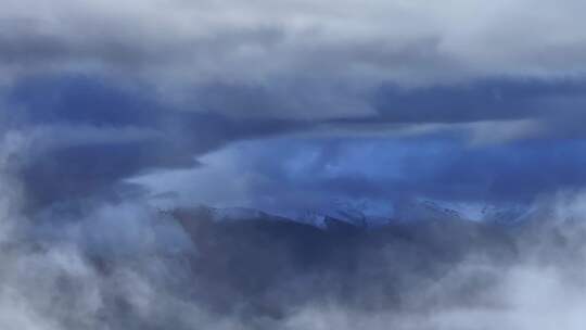 西藏日喀则高原雪山云海