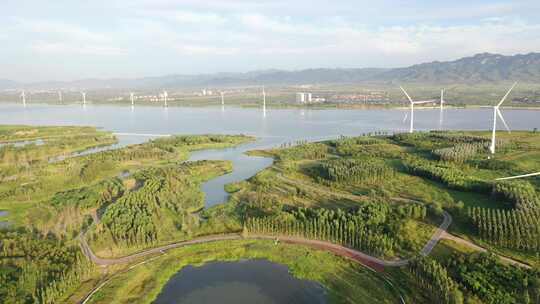 航拍树林 生态园 水库风力发电