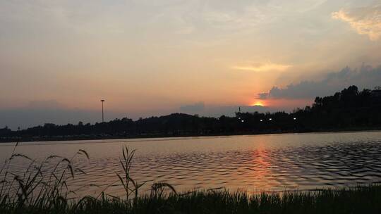 兴隆湖的日落