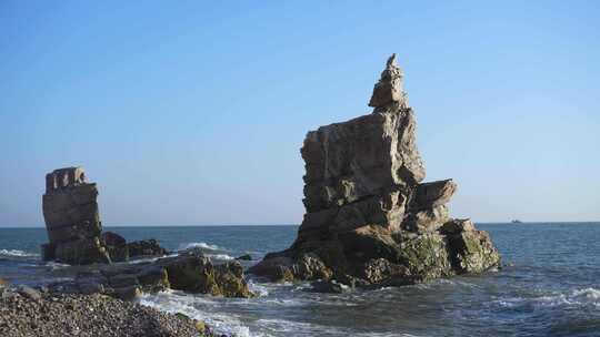 浪 海浪拍打岩石 海浪拍打礁石