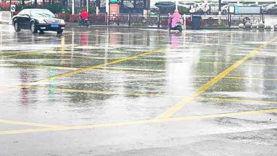 （4k合集）大自然雨季下雨雨滴慢动作