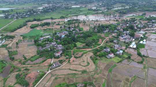 四川平原、德阳罗江区金山镇耕种土地