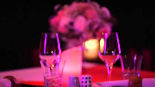 浪漫的烛光晚餐牵手告白求婚视频素材模板下载