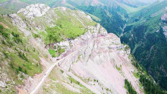 新疆伊犁昭苏伊昭公路风景航拍