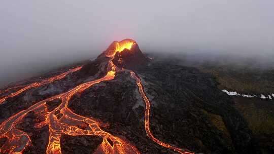 火山，熔岩，喷发，火山口