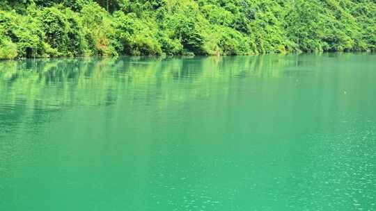 青山绿水江河流域美丽风景