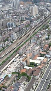 广西南宁城市铁路公路交通竖屏航拍