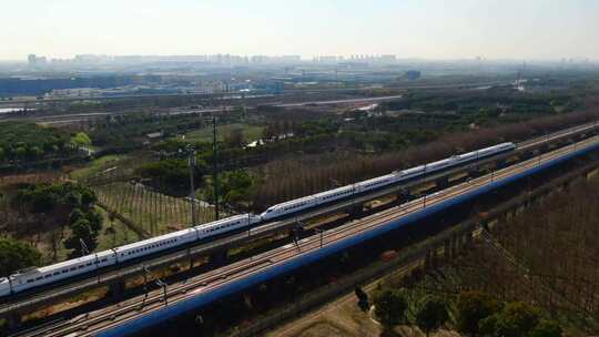 上海安亭航拍两列高铁经过