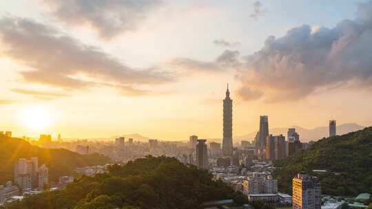 高楼大厦的延时摄影，摩天大楼天空都市风光