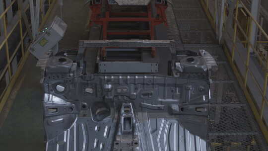 广西柳州新宝骏工厂车身车间车架