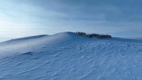 航拍寒冬辽阔纯净大雪原