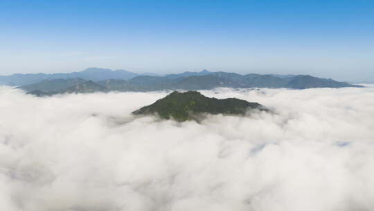 实拍延时航拍高山与蓝天云海