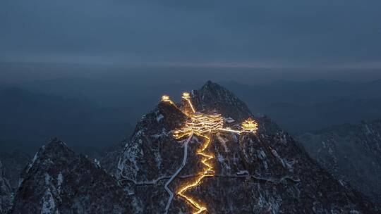 洛阳老君山冬季夜景航拍延时摄影