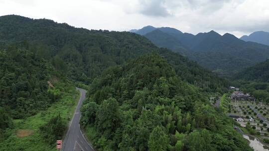 梵净山、锦绣河山与道路