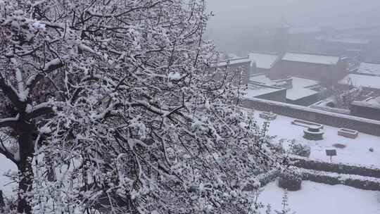 山西王家大院雪景冬季下雪航拍3视频素材模板下载