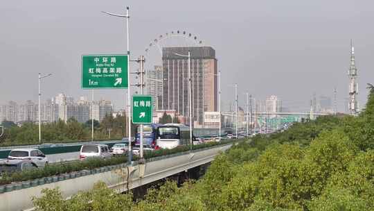 上海闵行区沪闵高架路车流航拍