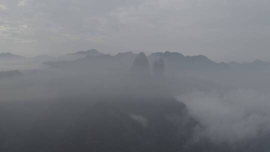 浙江衢州江郎山云雾缭绕航拍大景视频素材模板下载