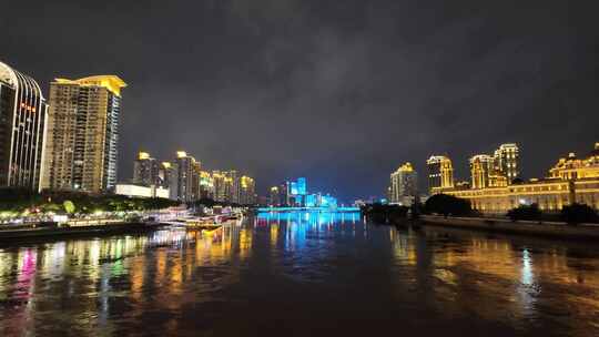 城市河流夜景灯光璀璨的美丽景象