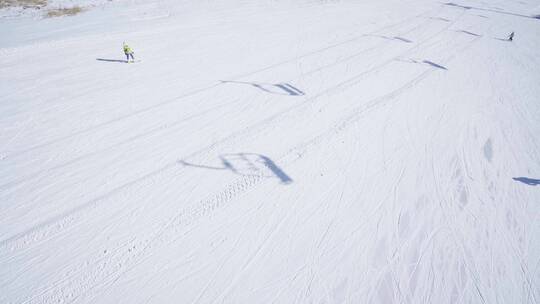 实拍滑雪运动视频素材模板下载