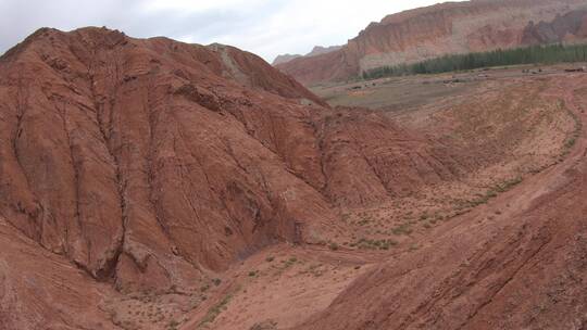 4K穿越机fpv航拍新疆天山神秘大峡谷视频素材模板下载