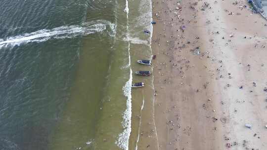 海边沙滩游玩人群南澳岛青澳湾航拍