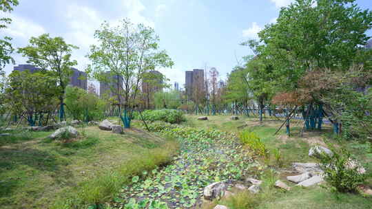 武汉洪山区巡司河活水公园风景