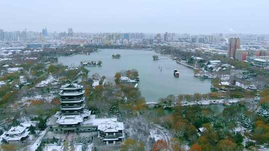 山东济南大明湖雪景航拍冬天