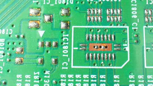 印刷电路板的宏视频。4K镜头。