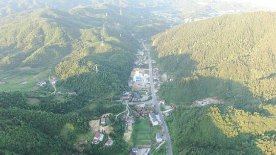 航拍大山山谷乡村公路道路