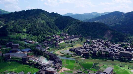 航拍三江侗族程阳八寨村寨全景