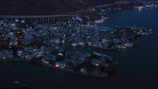 航拍大理双廊傍晚夜景