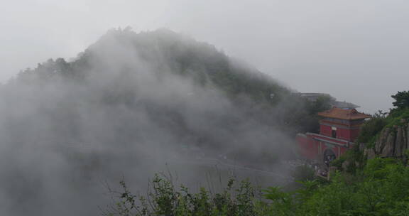 中国山东泰安泰山山顶风景风景区云海