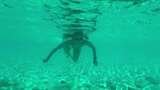 比基尼美女游泳海边游泳高端度假村度假酒店高清在线视频素材下载