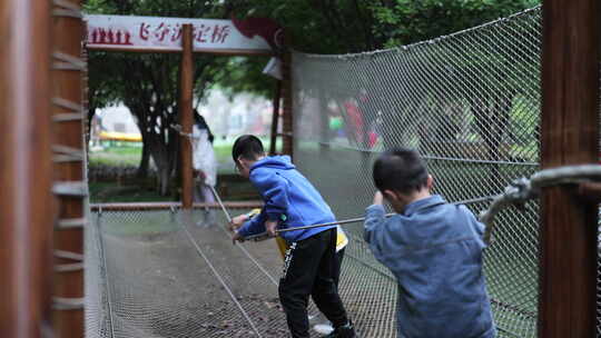 武汉墨水湖重走长征路基地