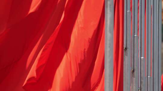 4k天安门广场红旗国徽特写空镜头视频素材模板下载