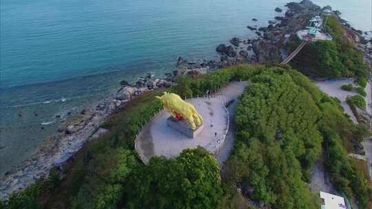 航拍海南三亚西岛海洋文化旅游区海浪礁石