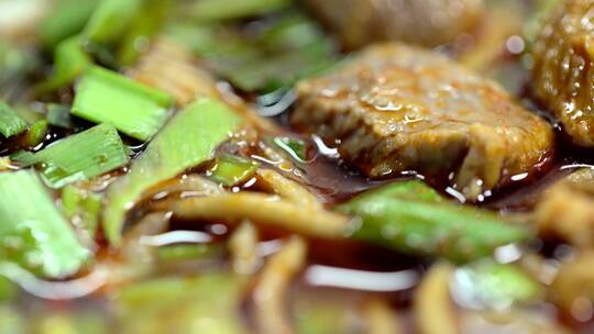 羊肉饸饹特写