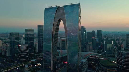 苏州地标东方之门夜景实拍