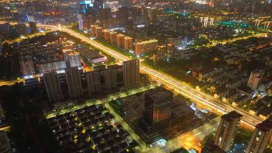 城市市区夜晚夜景车流航拍延时素材