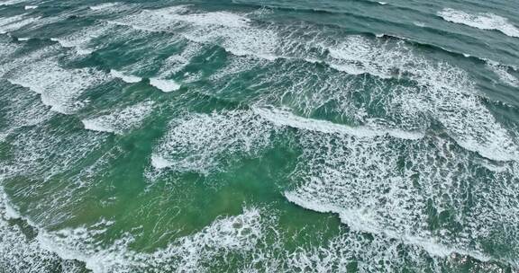 海浪翻滚的壮观景象航拍波涛海水浪花0664