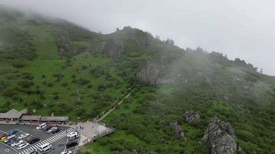 航拍湖北神农架最美公路盘山公路