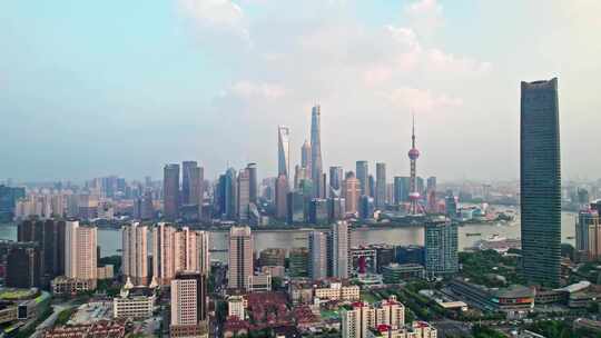 中国上海黄浦江两岸城市风光航拍