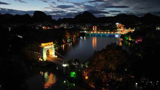 桂林两江四湖桂湖夜游船航拍城市夜景风光