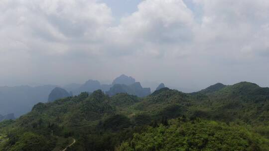 航拍湖南张家界地貌天门山风光视频素材模板下载