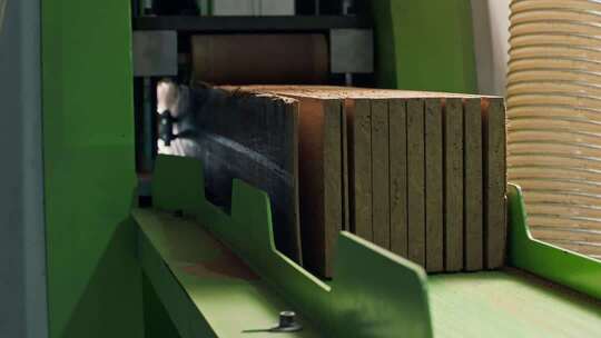 【4K】木料生产仓库叉车