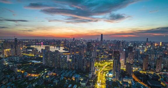 武汉航拍全景大景晚霞内透日落徐东岳家嘴