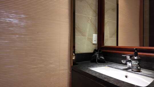 酒店双床卧室室内场景