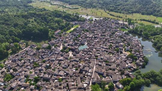 航拍中国传统水墨风安徽黟县宏村景区